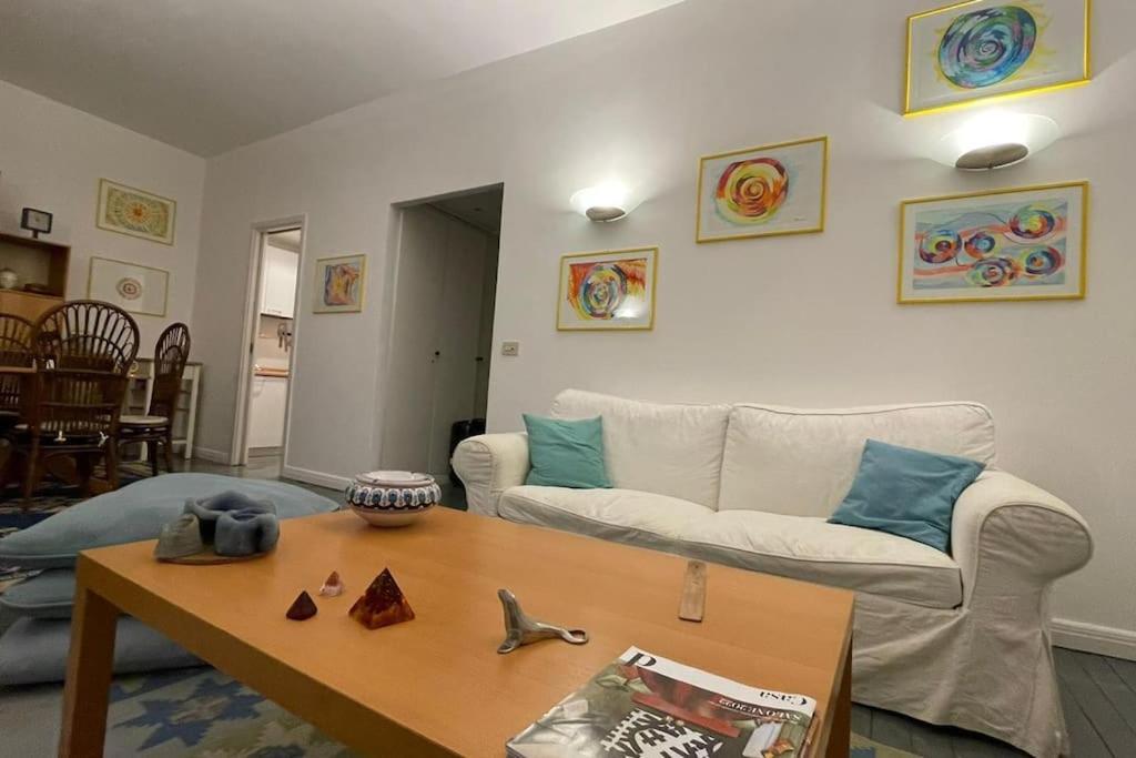 Vicolo San Trifone By Hili Apartment Rome Exterior photo